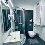 Apartment Krakowskie Przedmiescie 36 Parking Free *