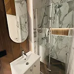 Apartment Krakowskie Przedmiescie 36 Parking Free *