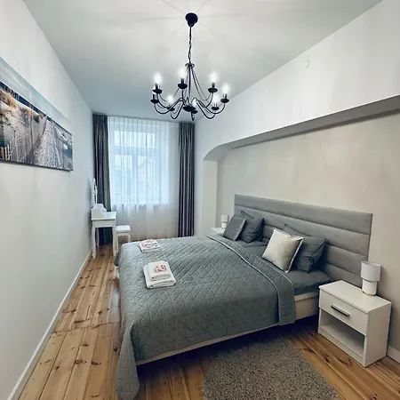 Apartment Krakowskie Przedmiescie 36 Parking Free Lublin