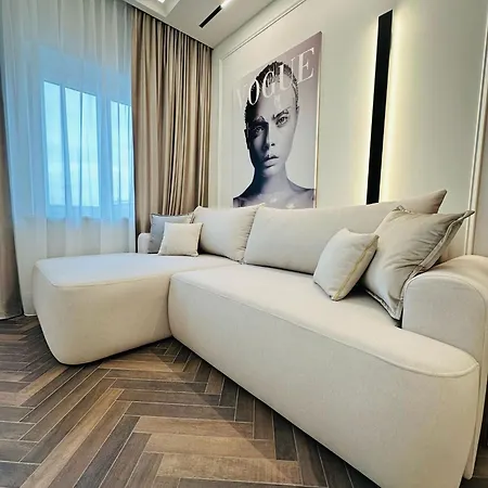 Krakowskie Przedmiescie 36 Parking Free Apartment