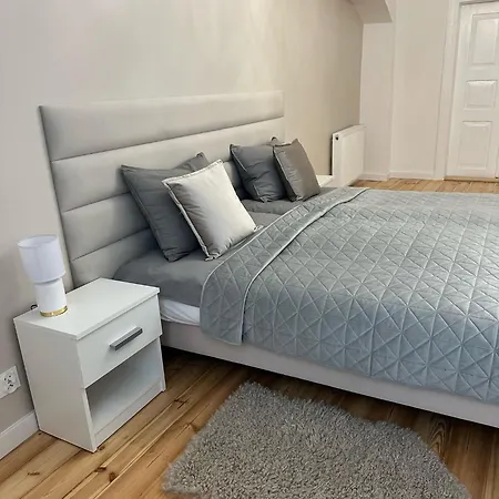 Krakowskie Przedmiescie 36 Parking Free Apartment Lublin