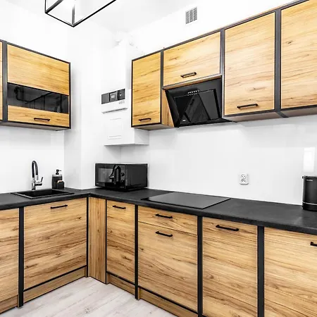 Krakowskie Przedmiescie 36 Parking Free *