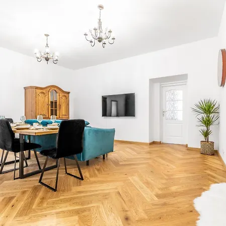 Krakowskie Przedmiescie 36 Parking Free * Lublin