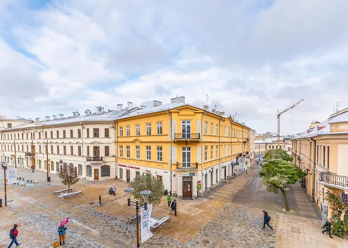 Krakowskie Przedmiescie 36 Parking Free *