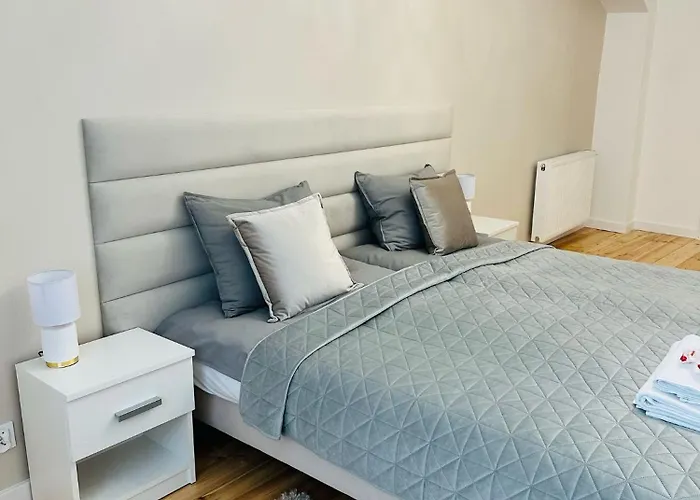 Apartment Krakowskie Przedmiescie 36 Parking Free