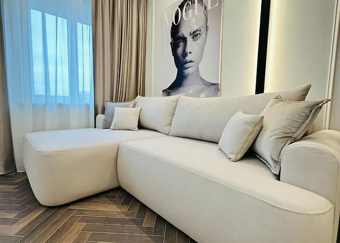 Krakowskie Przedmiescie 36 Parking Free Apartment