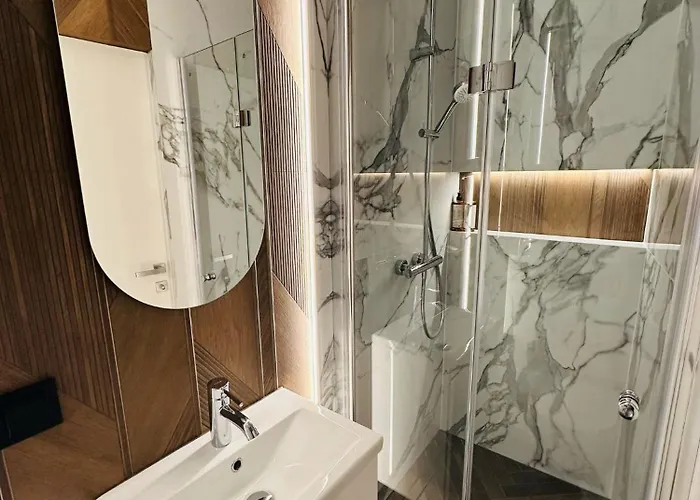 Apartment Krakowskie Przedmiescie 36 Parking Free *