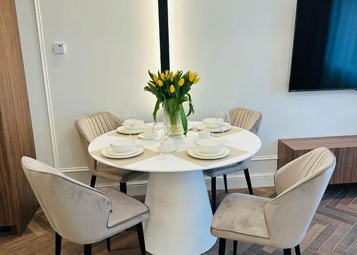 Lejlighed Krakowskie Przedmiescie 36 Parking Free Lublin