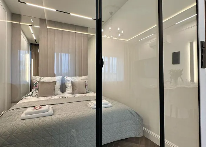 Krakowskie Przedmiescie 36 Parking Free Apartment Lublin