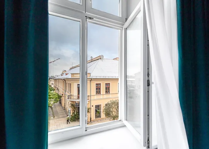 Apartment Krakowskie Przedmiescie 36 Parking Free