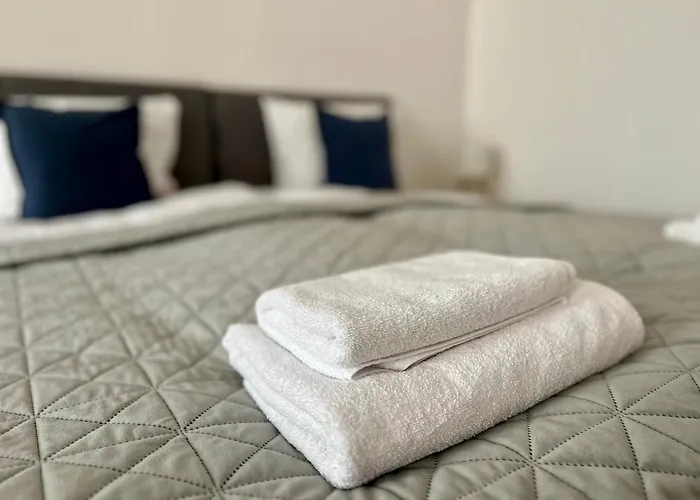 Apartment Krakowskie Przedmiescie 36 Parking Free *