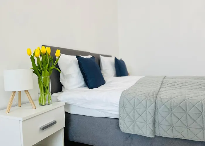 Krakowskie Przedmiescie 36 Parking Free *