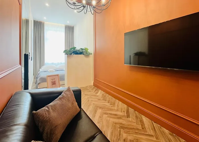 Apartment Krakowskie Przedmiescie 36 Parking Free *