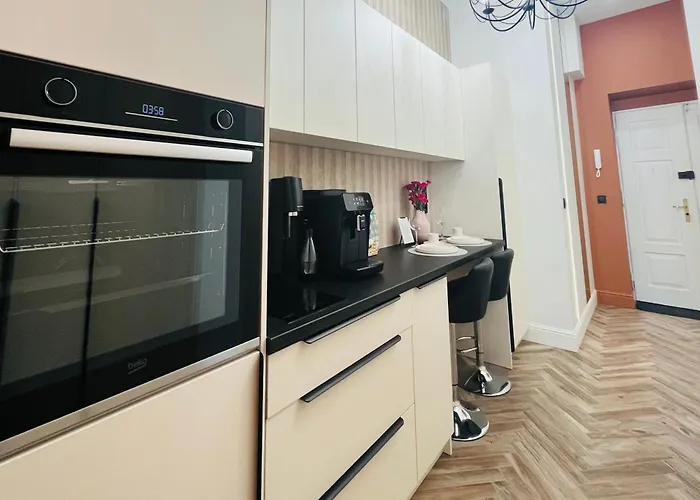 Krakowskie Przedmiescie 36 Parking Free Lublin